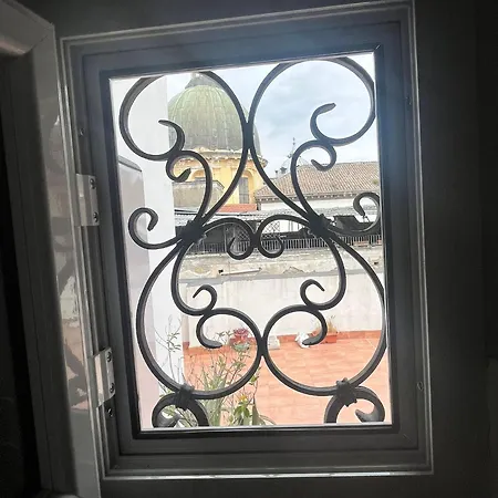 Di Costanzo's Appartement
